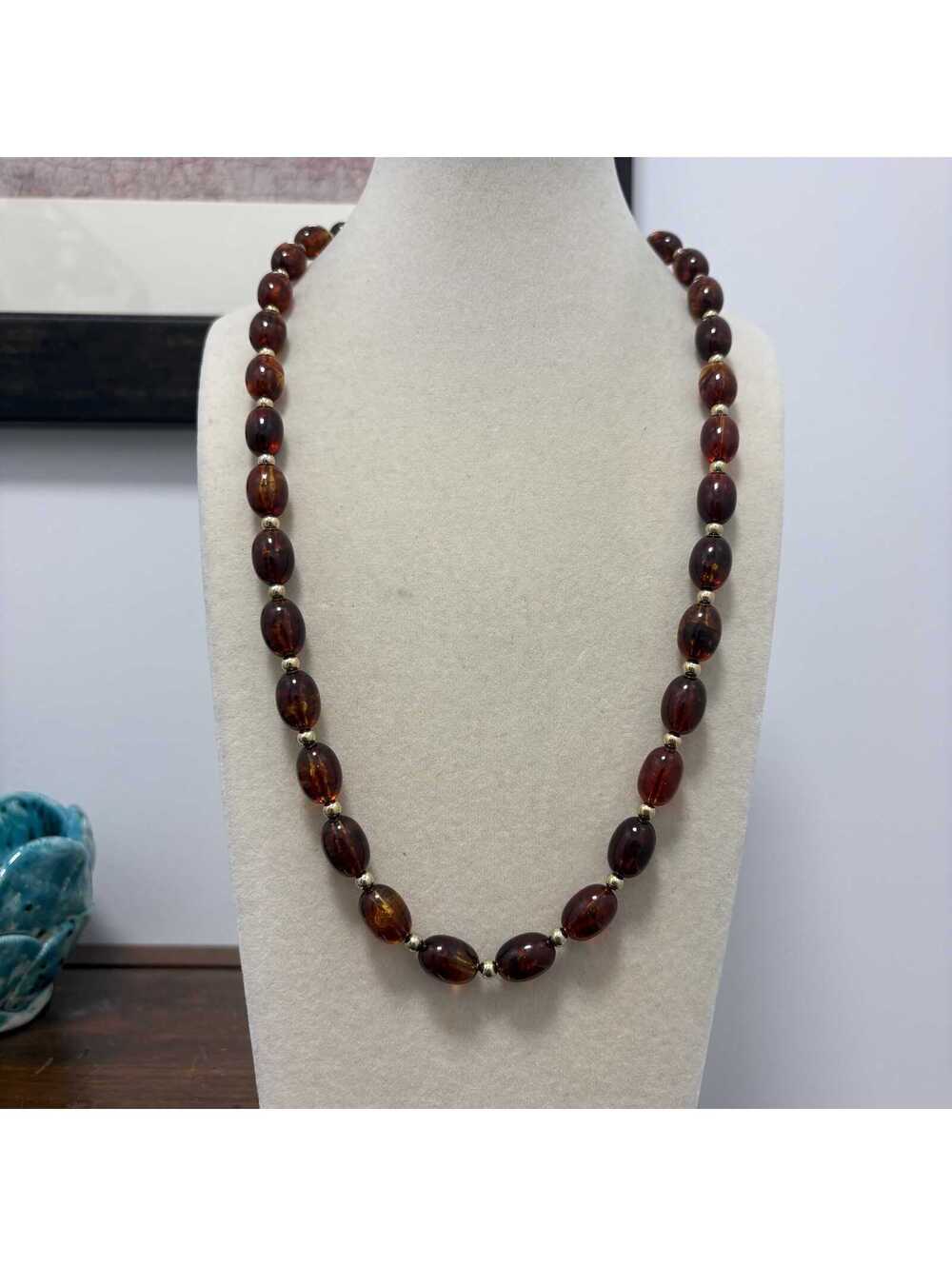 Vintage Avon Turtle Bay Faux Tortoise Brown Beaded Necklace